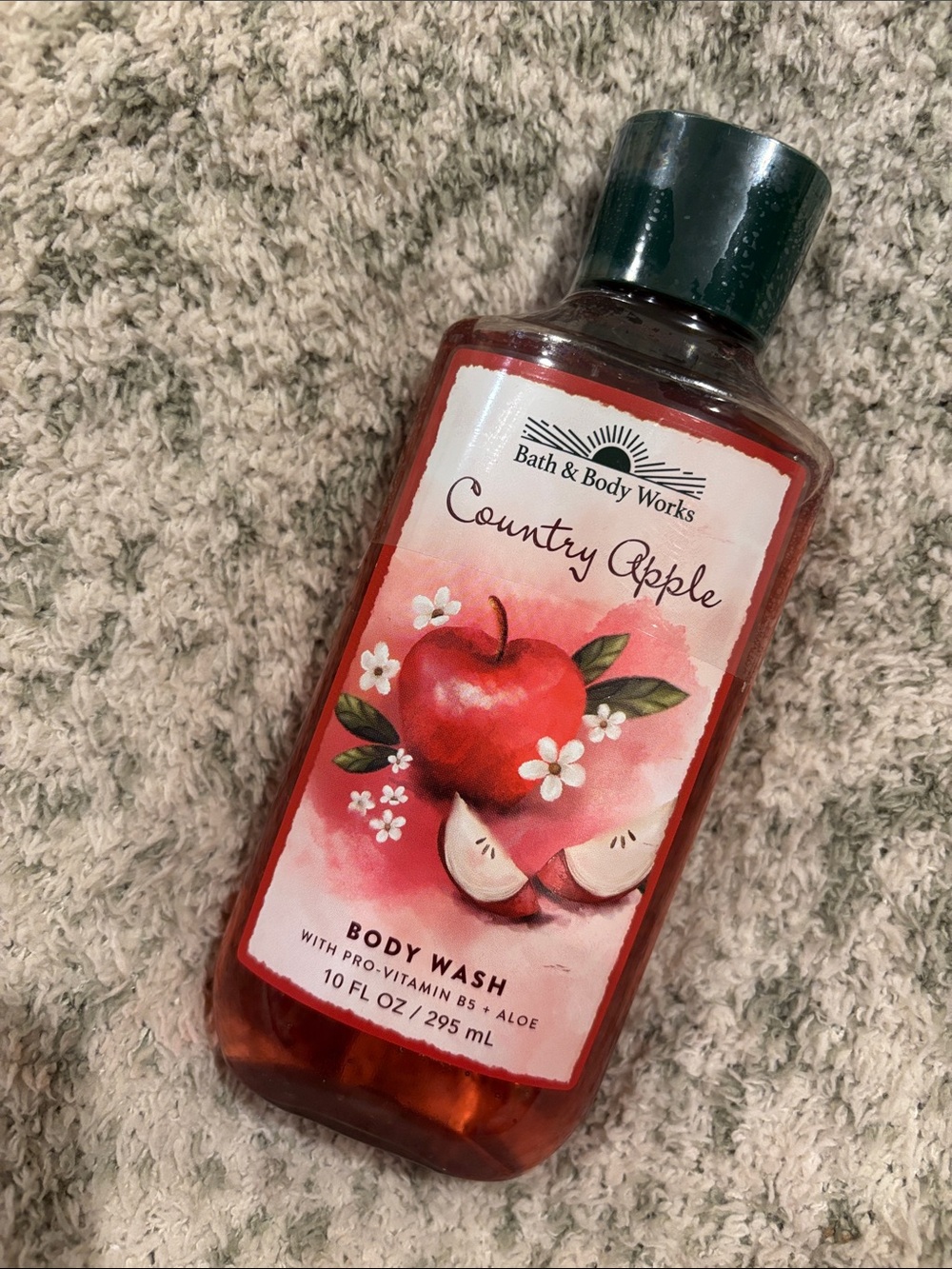 Bath & Body Works Country Apple Scented Body Wash NWT 10oz